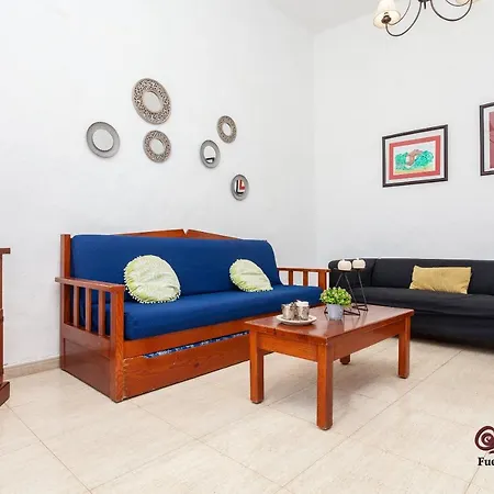 Casa Emblemática Casa Del Cuartel Apartamento