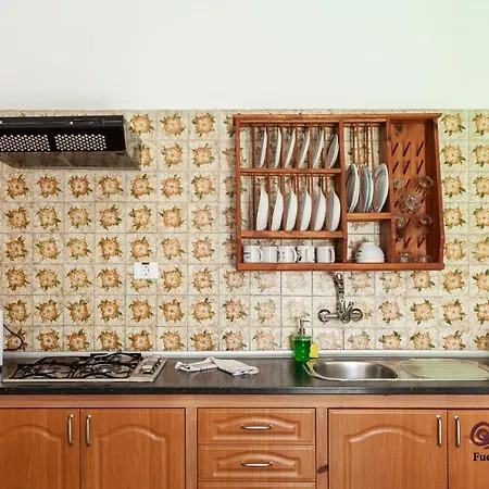 Apartamento Casa Emblemática Casa Del Cuartel La Oliva