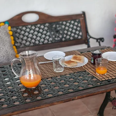 Casa Emblemática Casa Del Cuartel Apartamento