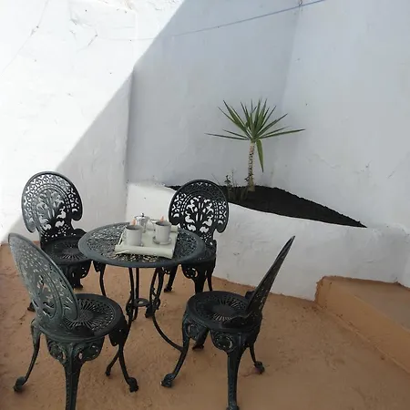 Casa Emblemática Casa Del Cuartel Apartamento