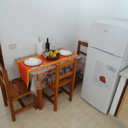 Casa Emblemática Casa Del Cuartel La Oliva