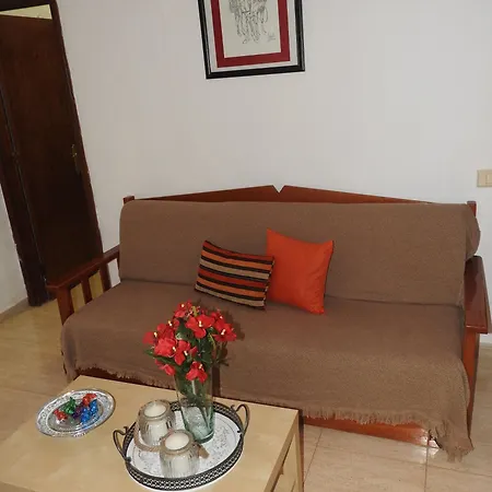 Casa Emblemática Casa Del Cuartel La Oliva